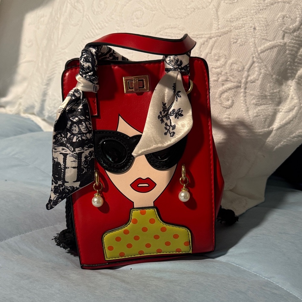 Stylish Red Graphic Women Bag